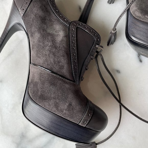 Yves Saint Laurent Lace Up Oxford Ankle Boots - Picture 10 of 16